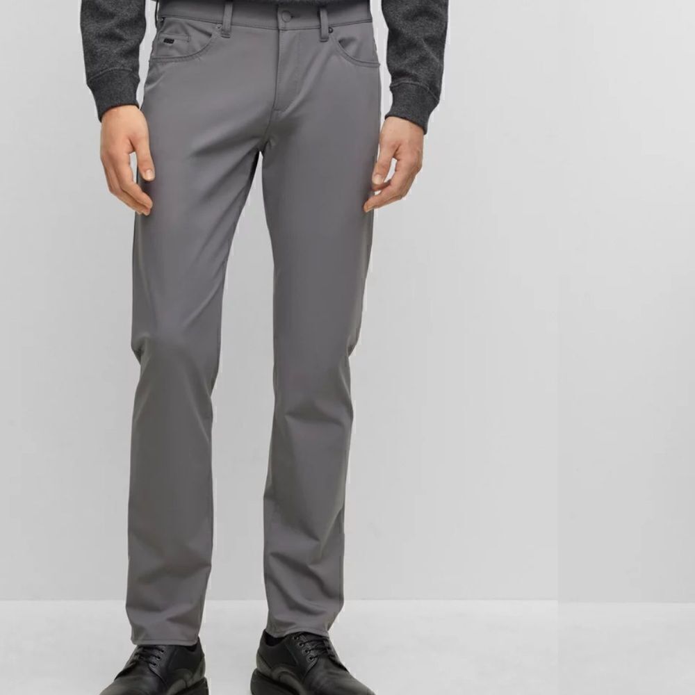 BOSS Slim Fit Delaware Stretch Denim Jeans Men NWT size 36